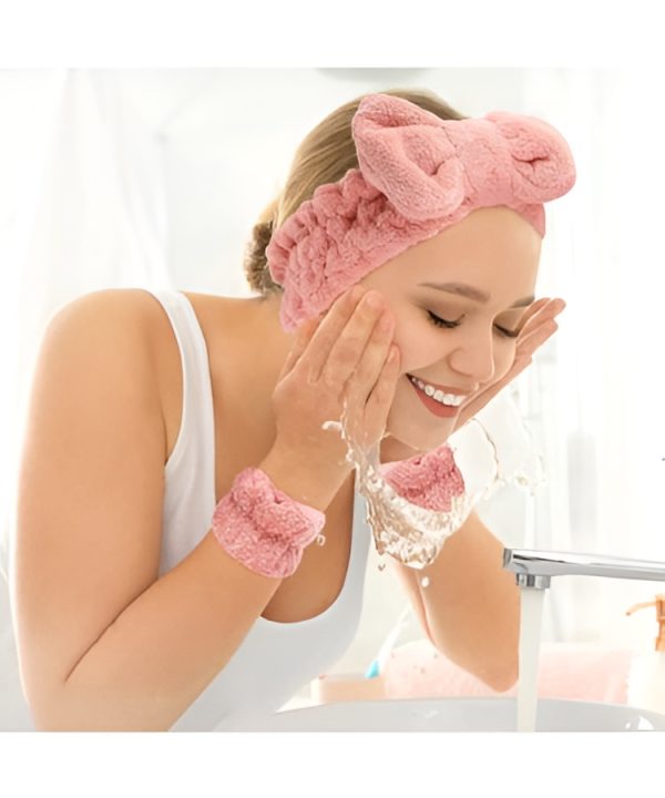 3 Pieces Kiss Lovely Wrist Strap – Face Wash Headband And Wristband Set Soft Spa