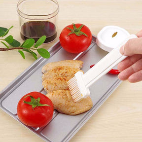 Plastic Oil Bottle Seasoning Dispenser With Silicone Rubber Bristle Brush-for regular home use